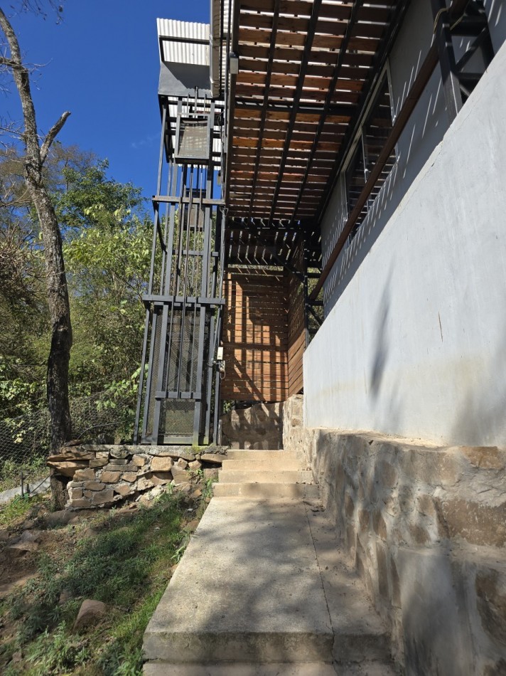 Casa en Valle Hermoso [SER DUEÑO]