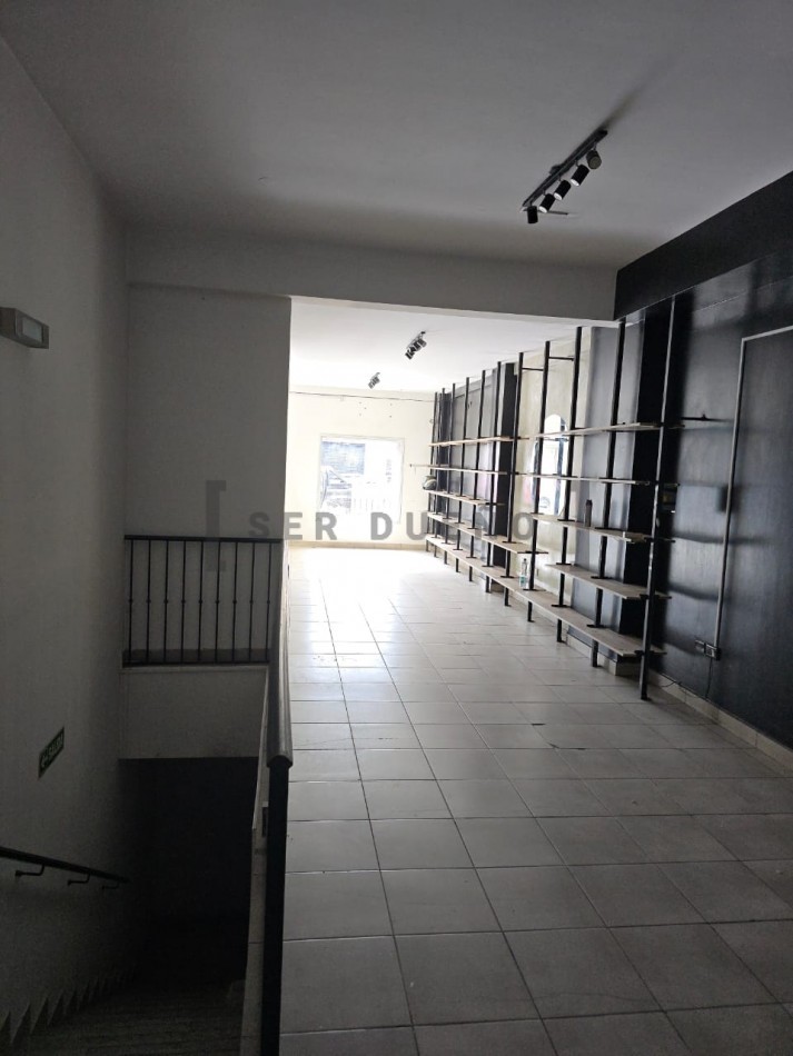 Venta Local Comercial a la Calle Guemes 1649 [SER DUEÑO]