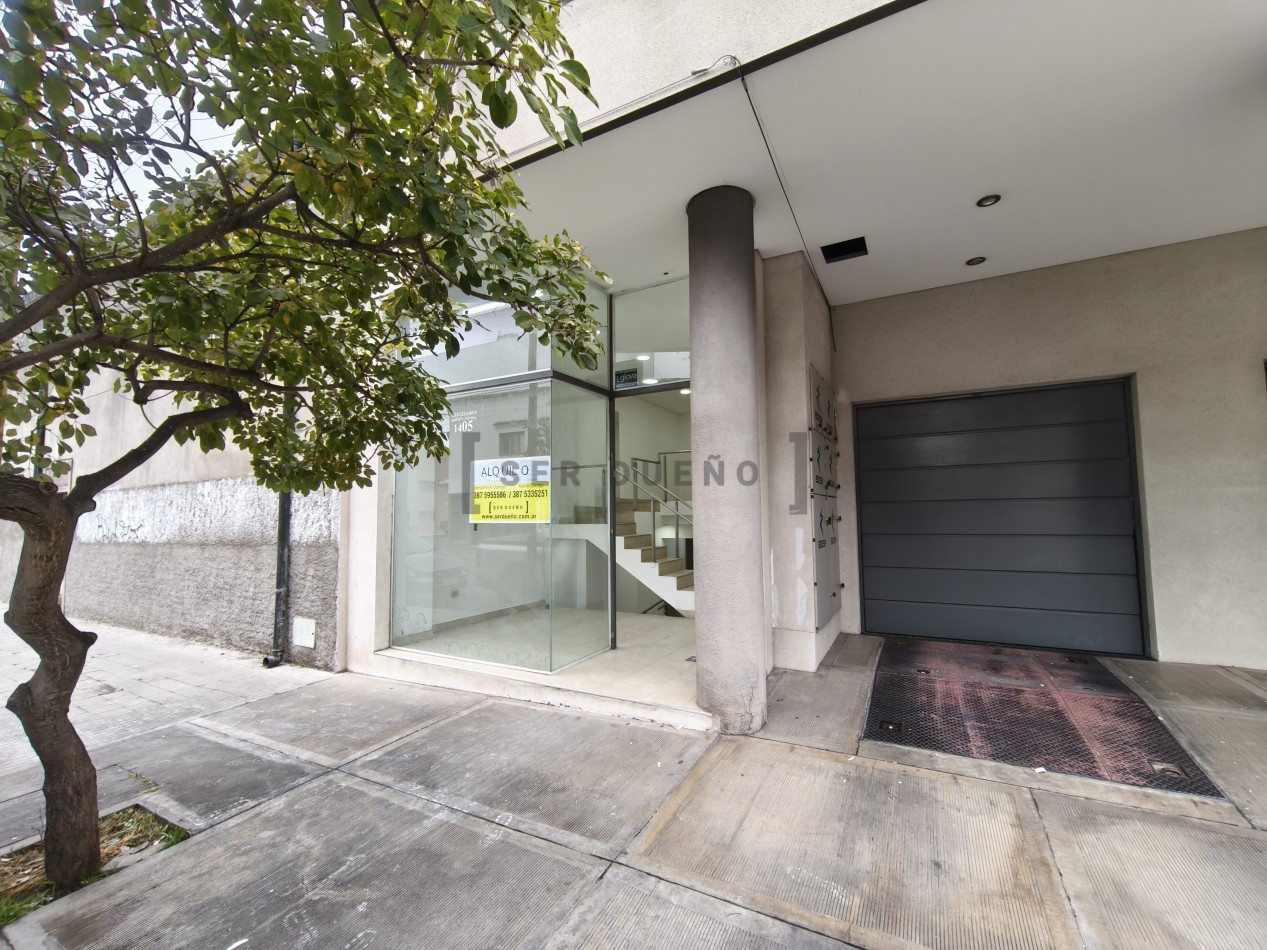 Alquiler Local Comercial Leguizamon 1400 con cochera [SER DUEÑO]
