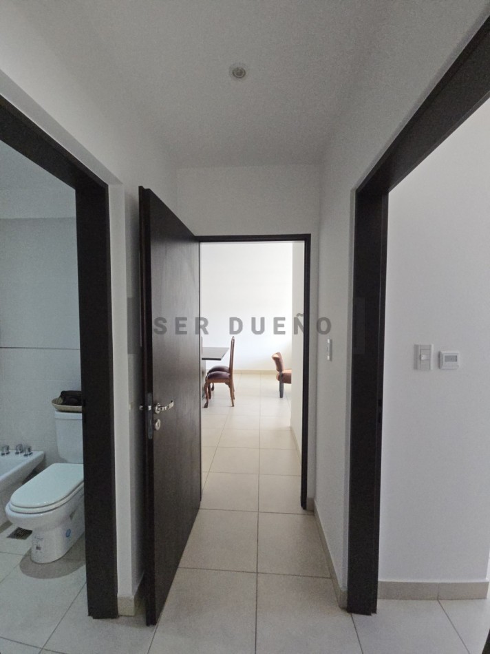 Departamento de dos dormitorios con cochera [SER DUEÑO]