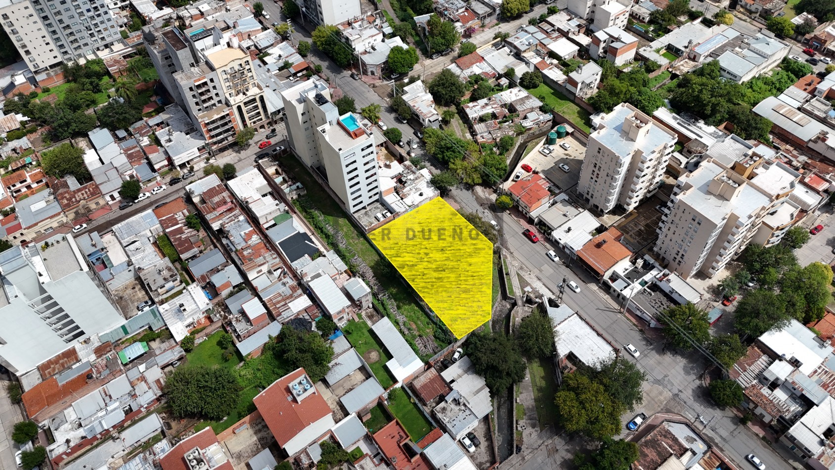 Terreno de 1120 m2 en calle Arenales y Balcarce [SER DUEÑO]