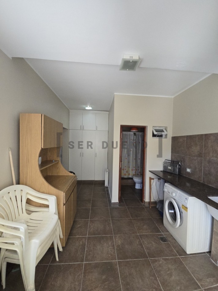 Casa 3 dormitorios en Club de Campo Valle Escondido [SER DUEÑO]