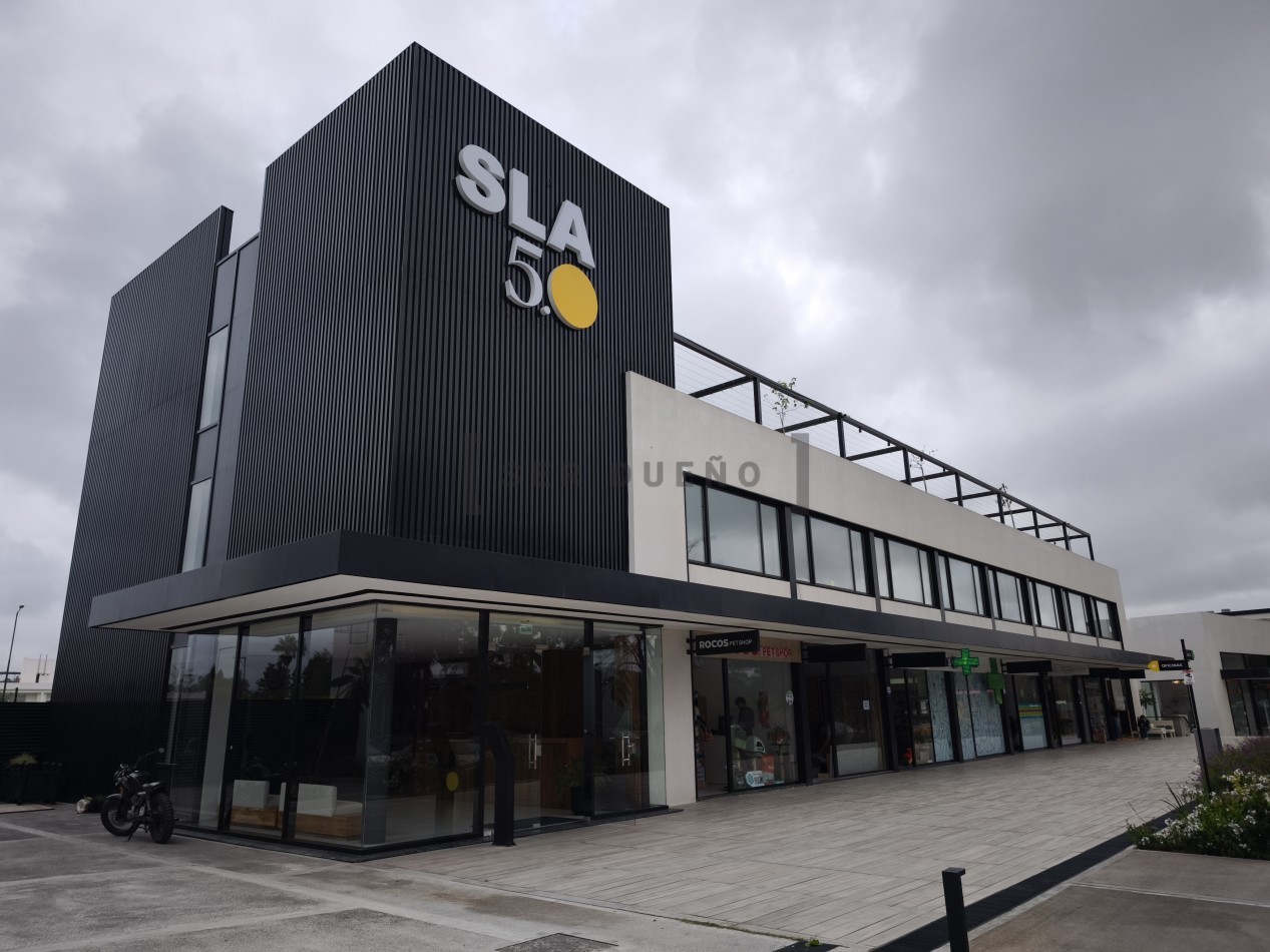 SLA 5.0 Local Comercial 95m2 [SER DUEÑO]