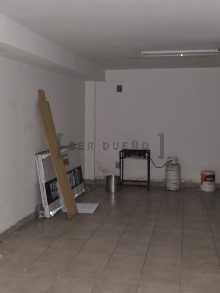 Venta Local Comercial a la Calle Guemes 1649 [SER DUEÑO]