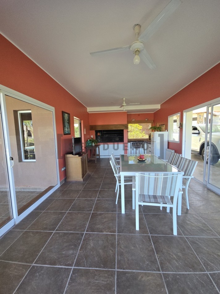 Casa 3 dormitorios en Club de Campo Valle Escondido [SER DUEÑO]