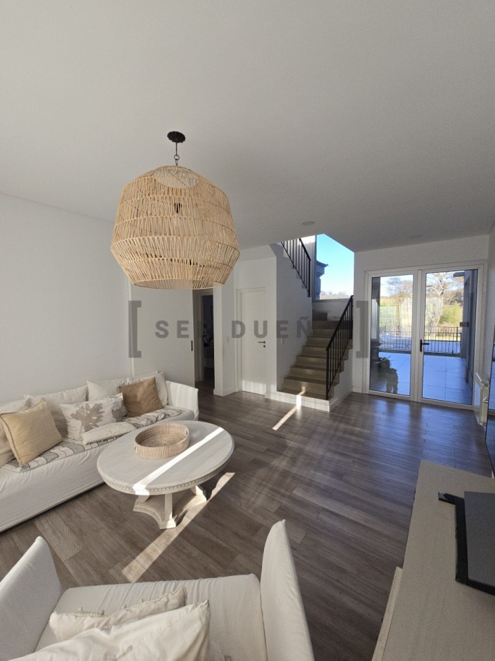 Casa en Venta Barrio Finca La Montaña de 4 dormitorios [SER DUEÑO]
