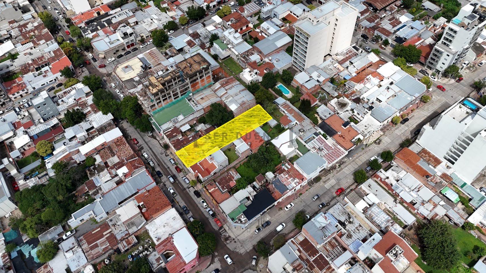 Terreno de 600 m2 en calle Mitre y Aniceto Latorre [SER DUEÑO]