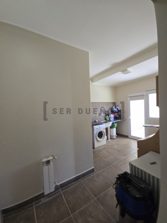 Casa 3 dormitorios en Club de Campo Valle Escondido [SER DUEÑO]