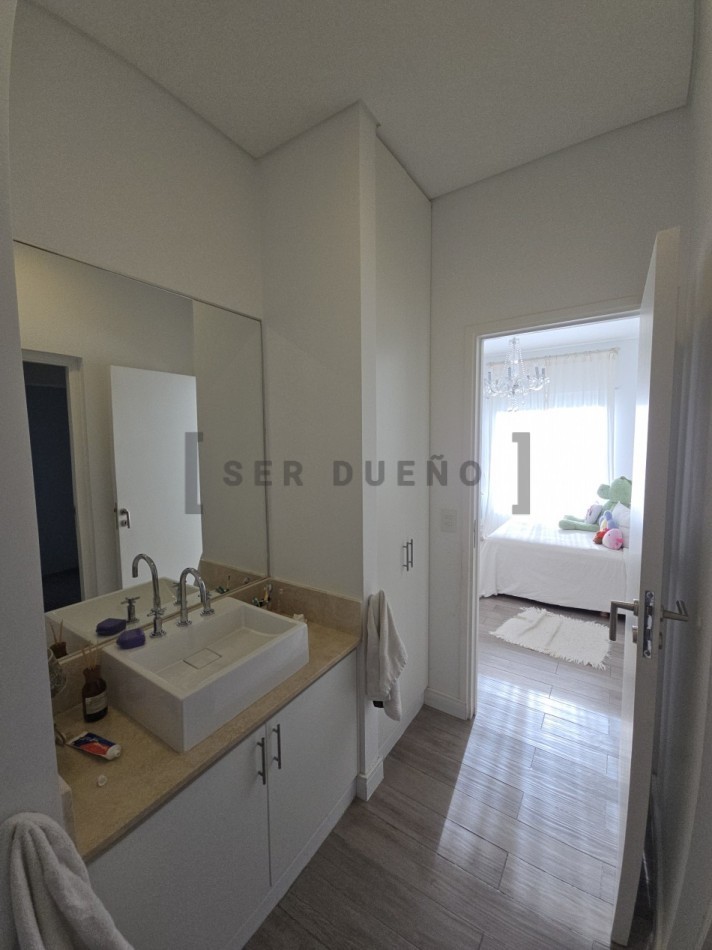 Casa en Venta Barrio Finca La Montaña de 4 dormitorios [SER DUEÑO]