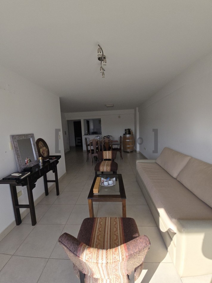 Departamento de dos dormitorios con cochera [SER DUEÑO]