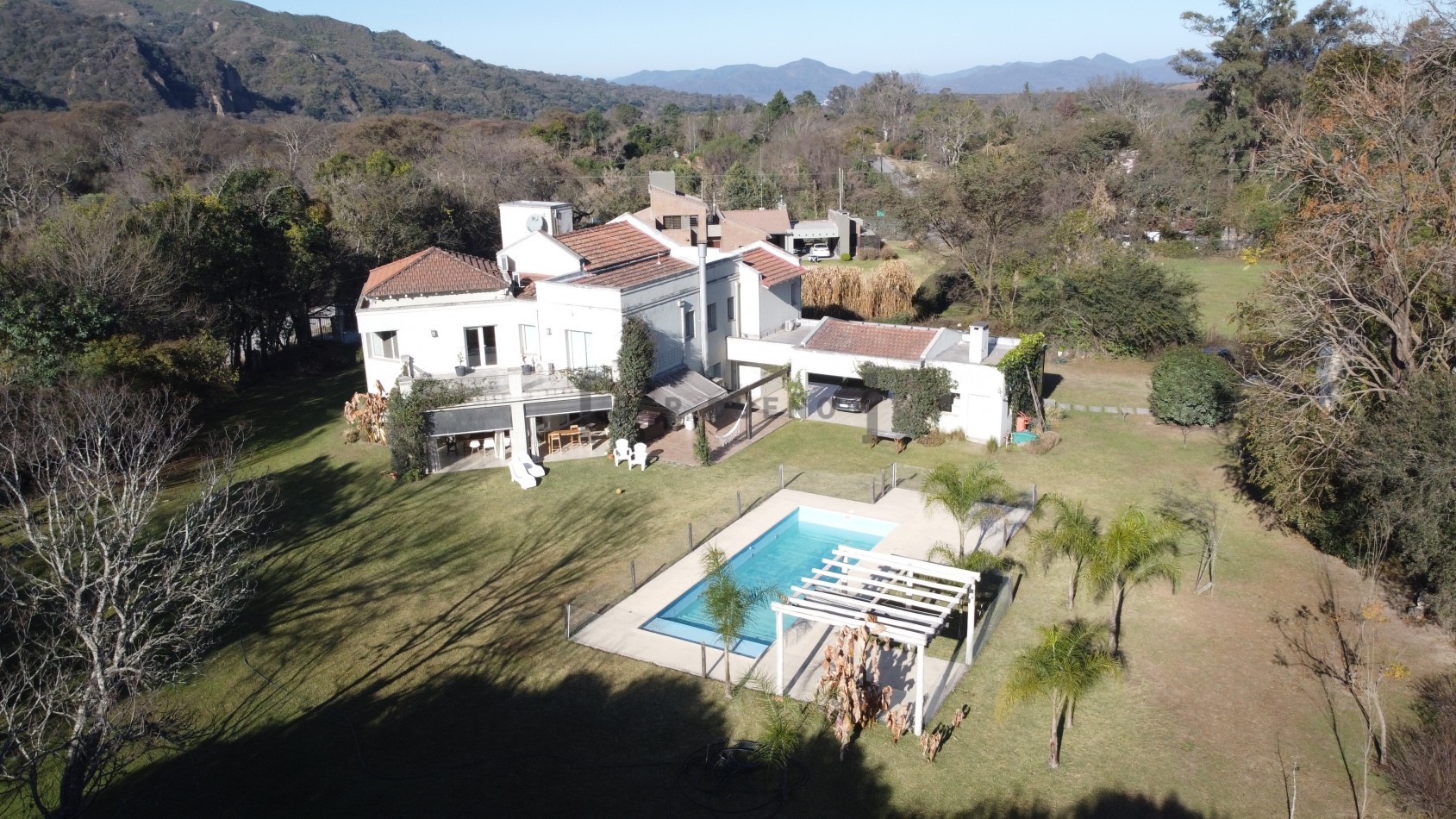Casa en Castellanos 4 dormitorios [SER DUEÑO]