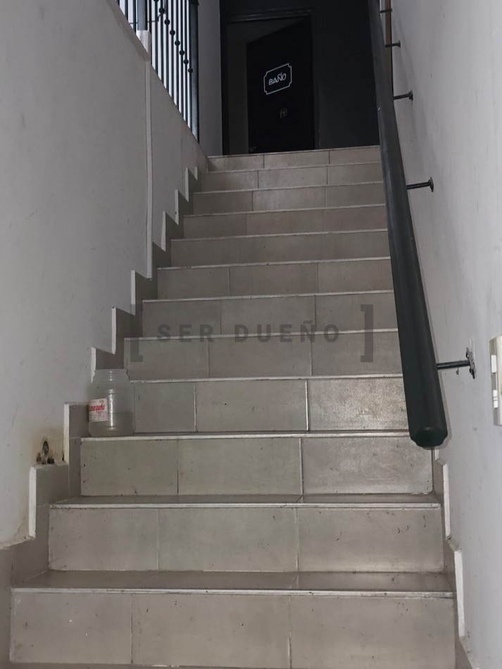 Venta Local Comercial a la Calle Guemes 1649 [SER DUEÑO]