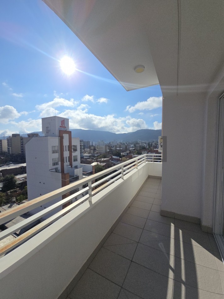 Departamento de dos dormitorios con cochera [SER DUEÑO]