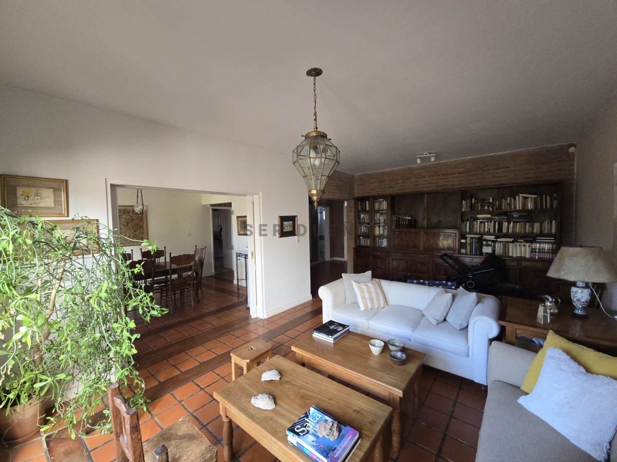 Casa 3 dormitorios Barrio Grand Bourg [SER DUEÑO]