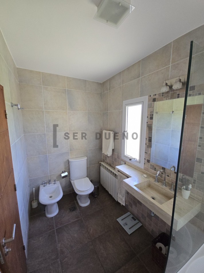 Casa 3 dormitorios en Club de Campo Valle Escondido [SER DUEÑO]