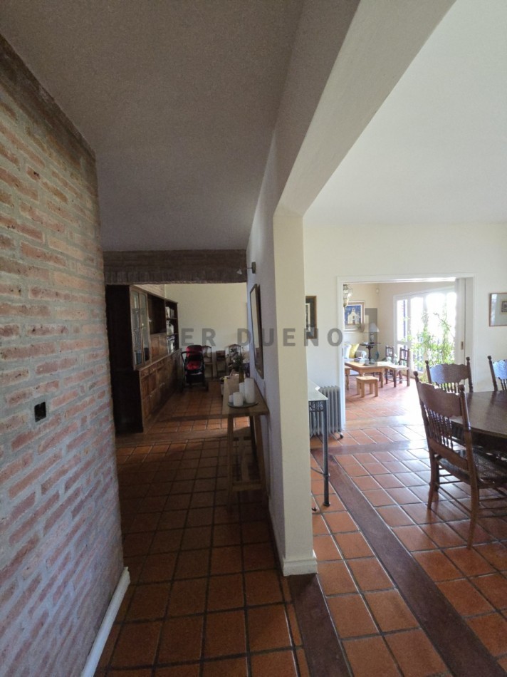 Casa 3 dormitorios Barrio Grand Bourg [SER DUEÑO]