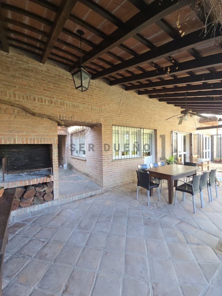 Casa 3 dormitorios Barrio Grand Bourg [SER DUEÑO]