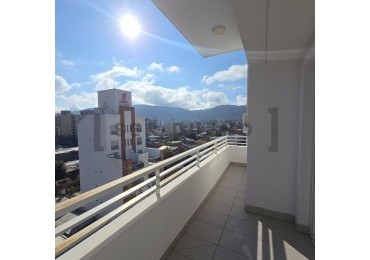 Departamento de dos dormitorios con cochera [SER DUEÑO]