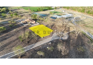 Loteo Club de Campo La Arbolada, Lote 32 de 1492 m2 [ SER DUEÑO ]
