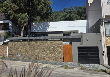Casa en Tres Cerritos 3 dormitorios con pileta [SER DUEÑO]